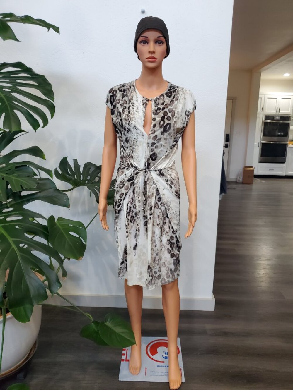 Roberto Cavalli Designer Midi Dress Vintage Leopard Print EU Size 44 See Video